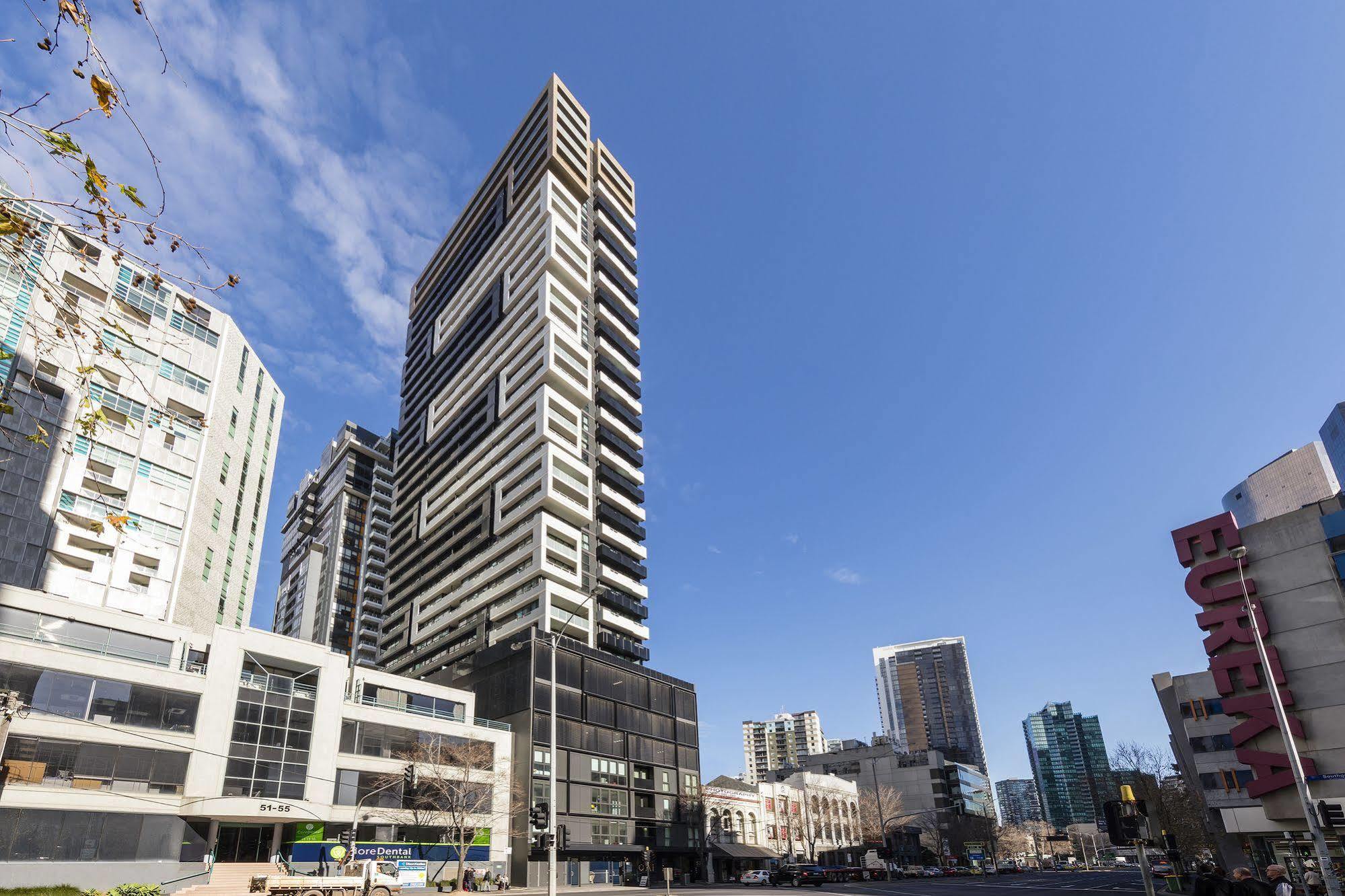 Oaks Melbourne Southbank Suites Exterior photo