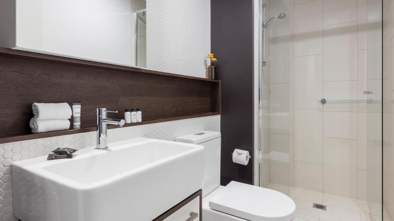 Oaks Melbourne Southbank Suites Exterior photo